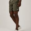 Men 7 Diamonds Shorts | Solid Core Active 8" Short