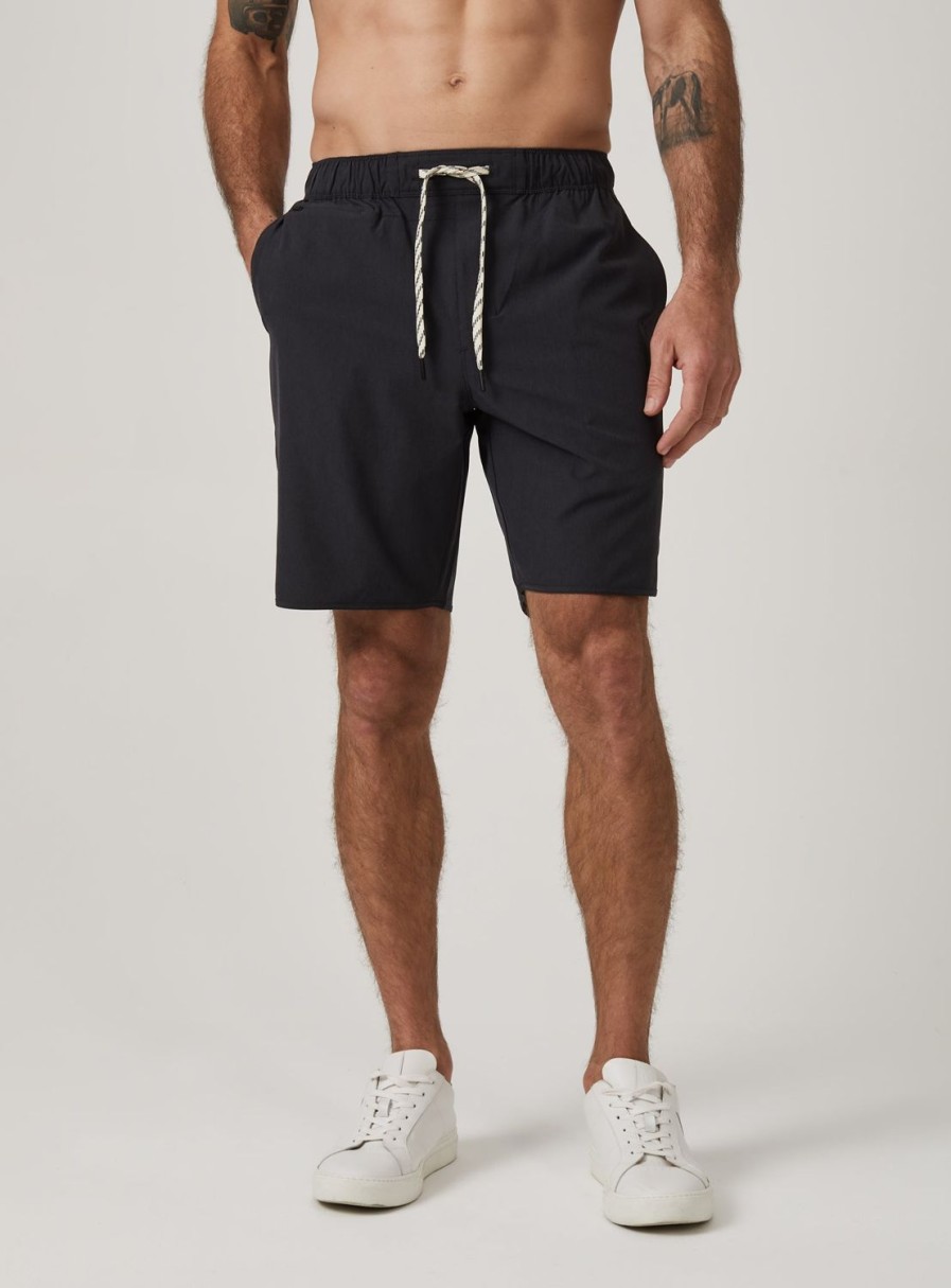 Men 7 Diamonds Shorts | Solid Core Active 8" Short