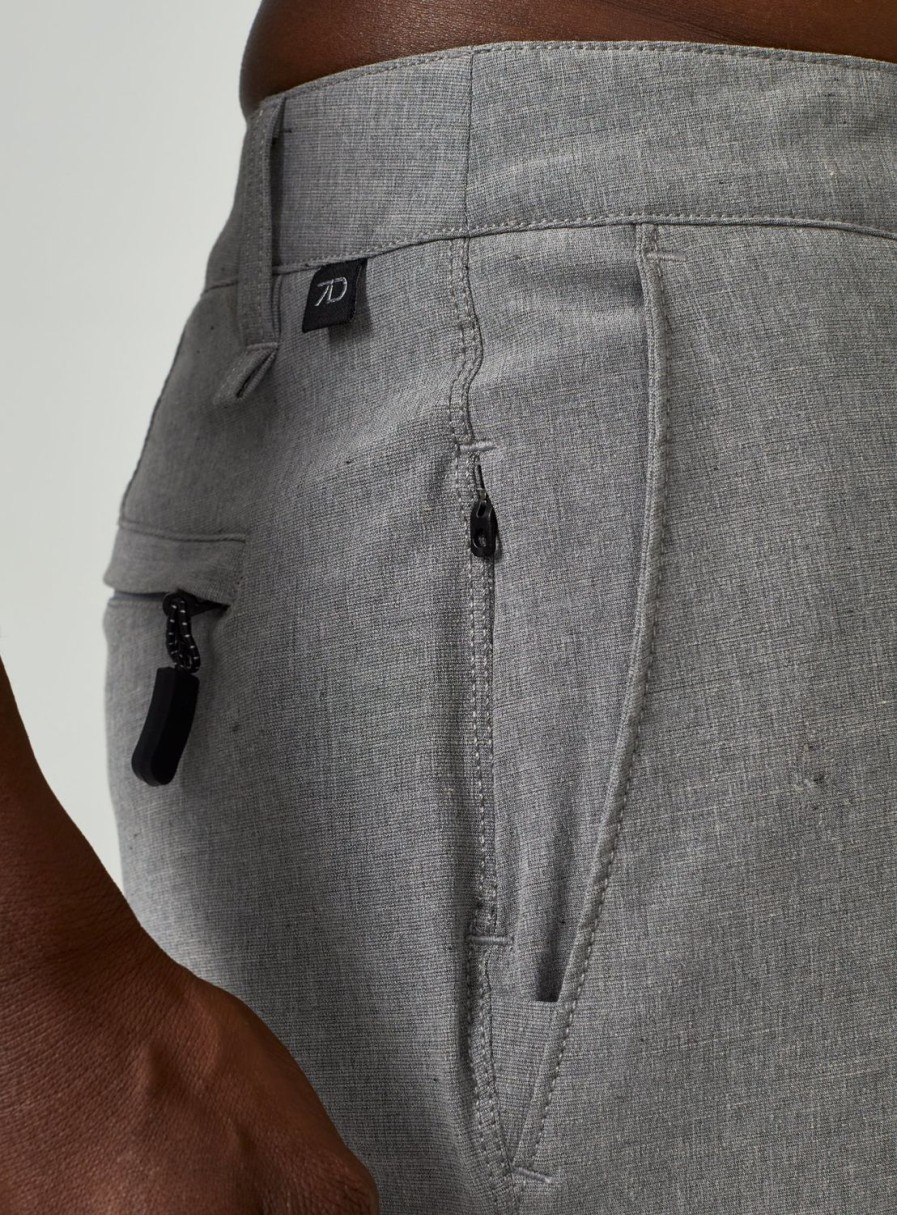 Men 7 Diamonds Shorts | Void Hybrid Short