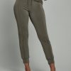 Women 7 Diamonds Joggers | Rev Slim Fit Jogger