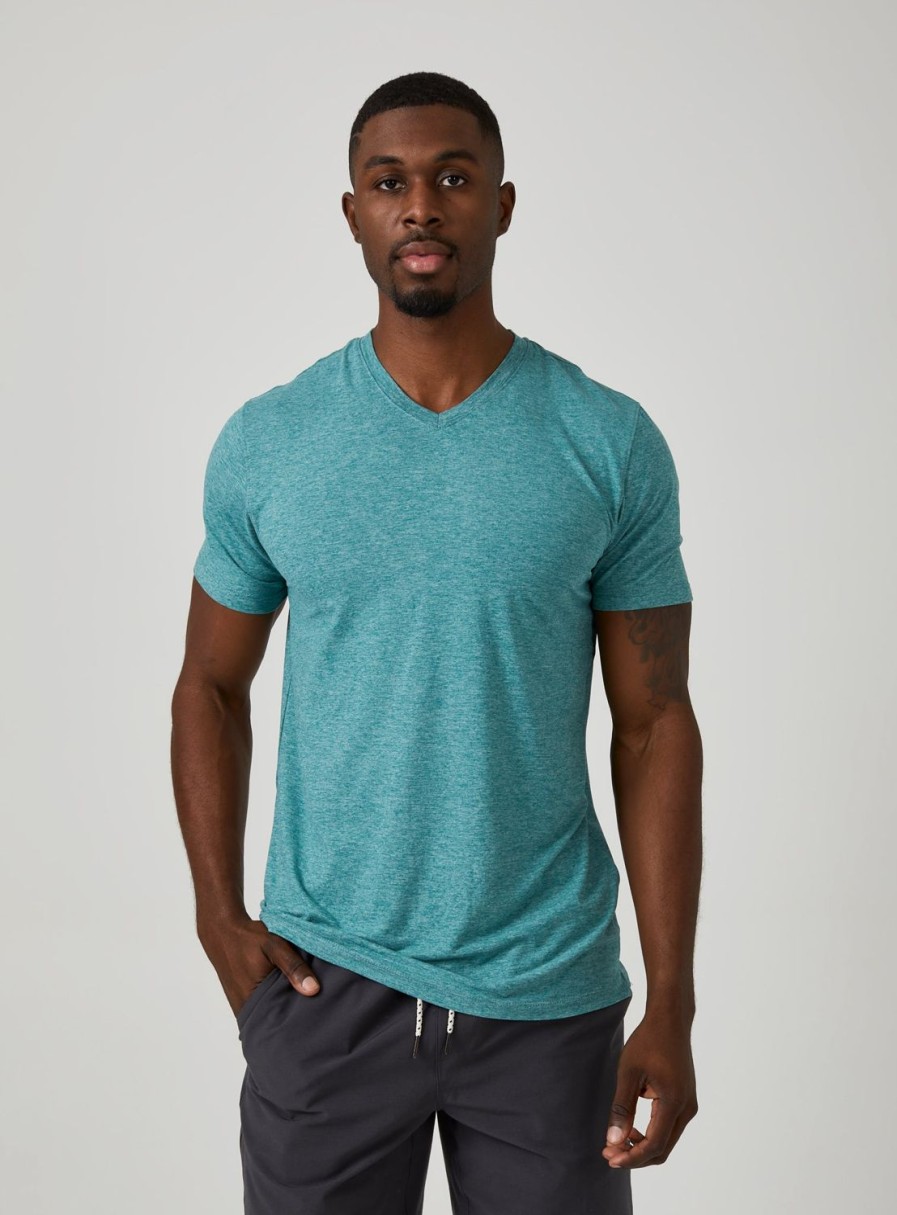 Men 7 Diamonds Tees & Henleys | Core V-Neck Tee