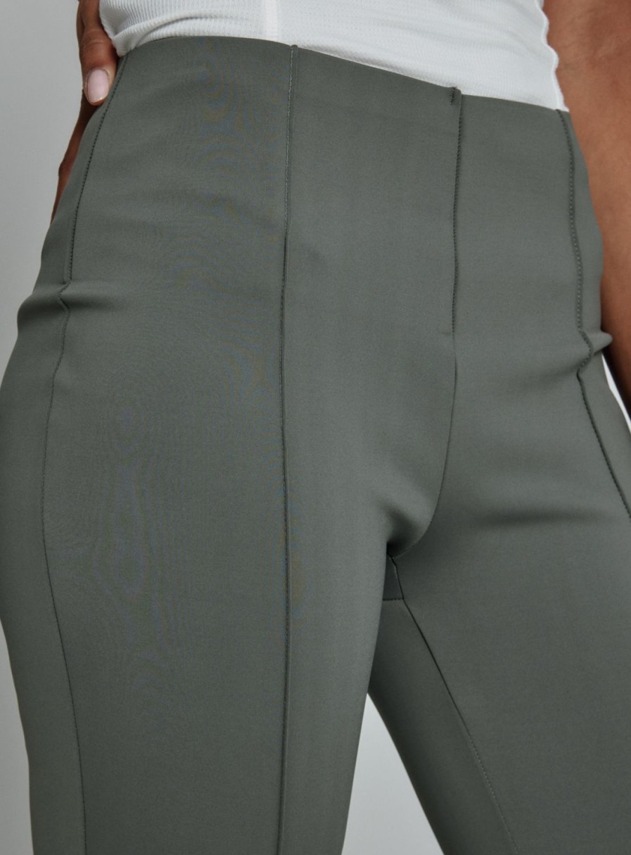 Women 7 Diamonds Pants | It Flare Pant