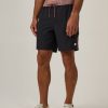 Men 7 Diamonds Shorts | Solid Contrast Core Active 7" Short