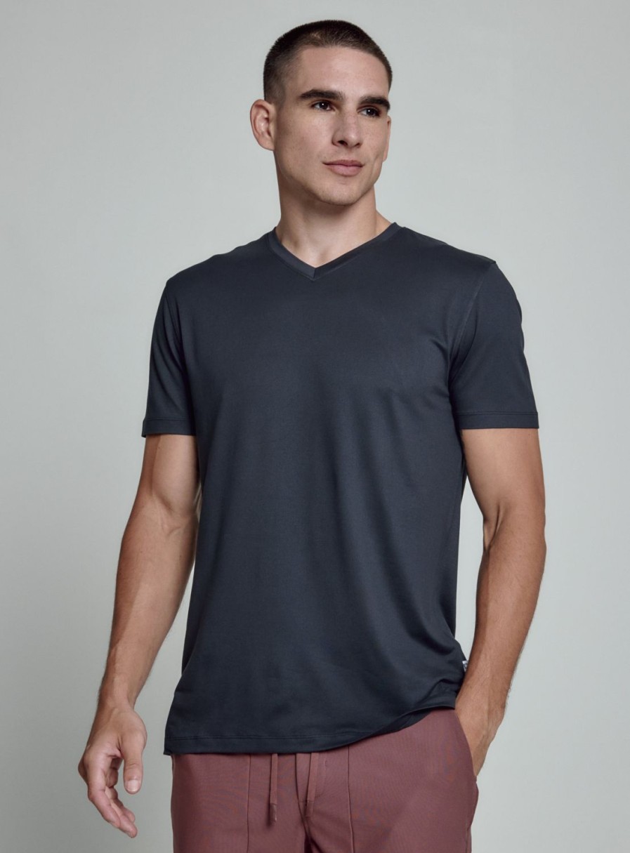 Men 7 Diamonds Tees & Henleys | Core V-Neck Tee