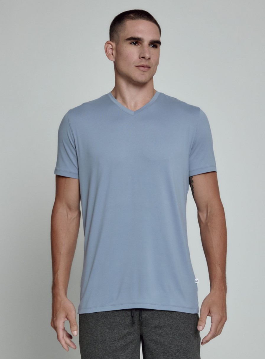 Men 7 Diamonds Tees & Henleys | Core V-Neck Tee