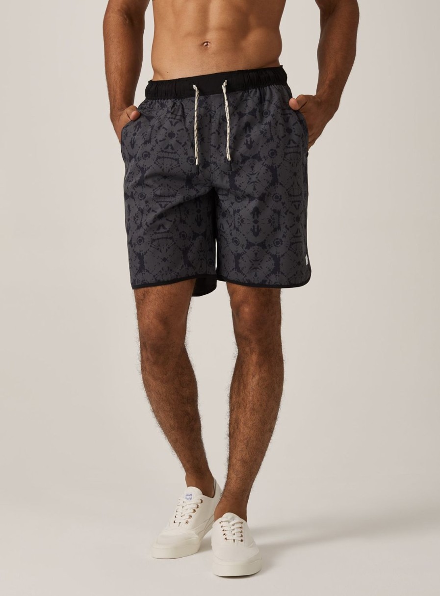 Men 7 Diamonds Shorts | Printed Core Active 8" Short