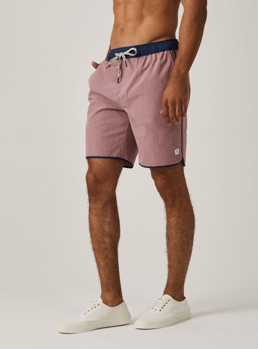 Men 7 Diamonds Shorts | Solid Core Active 8" Short