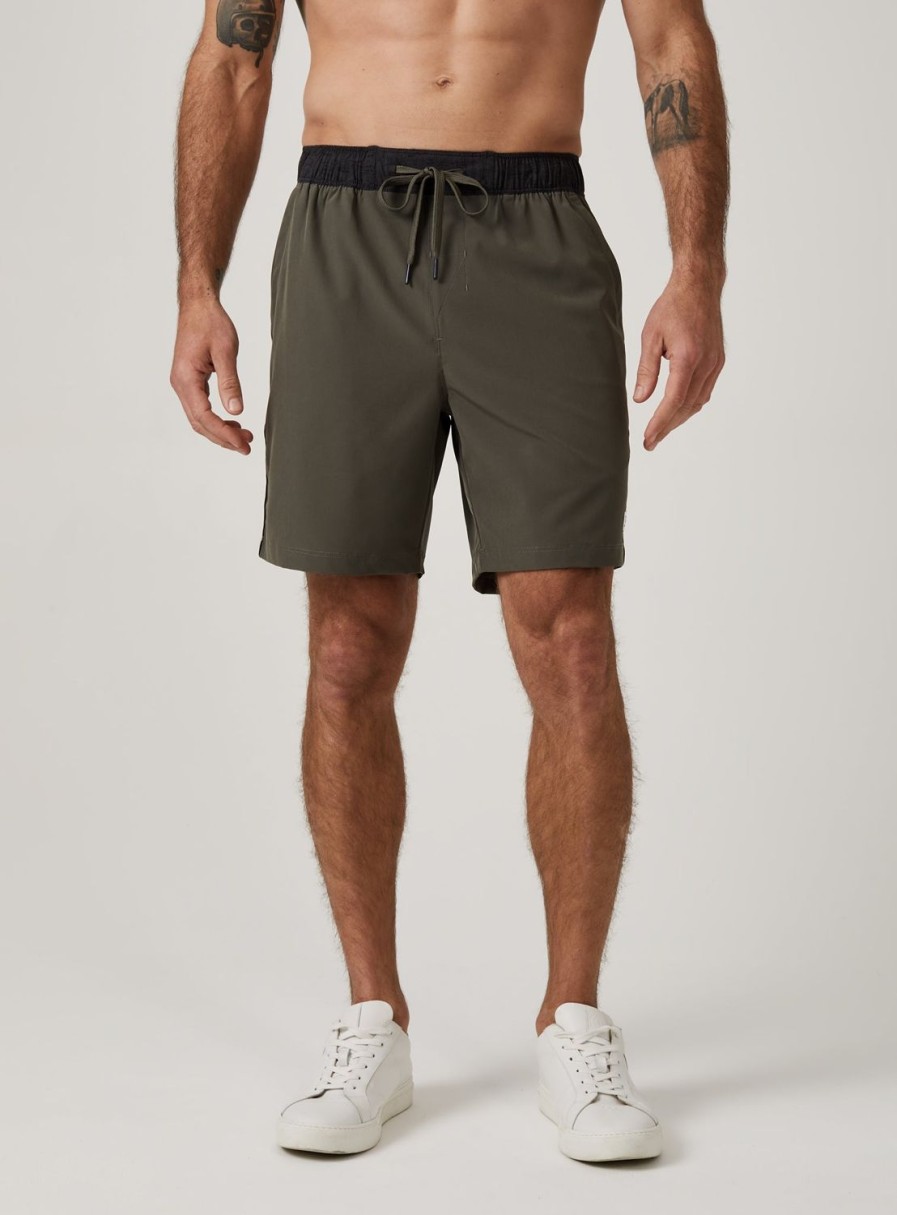 Men 7 Diamonds Shorts | Solid Contrast Core Active 7" Short