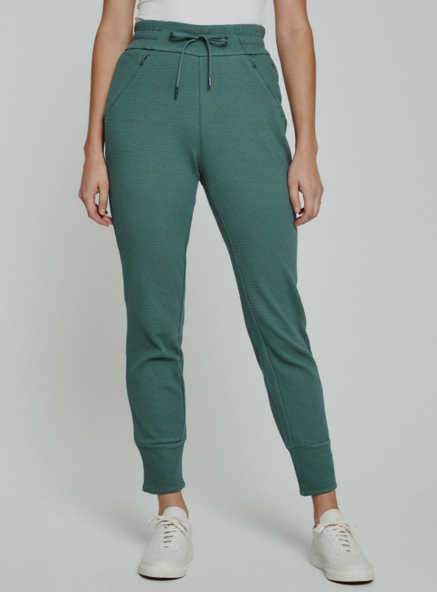 Women 7 Diamonds Joggers | Restoration Slim Fit Jogger